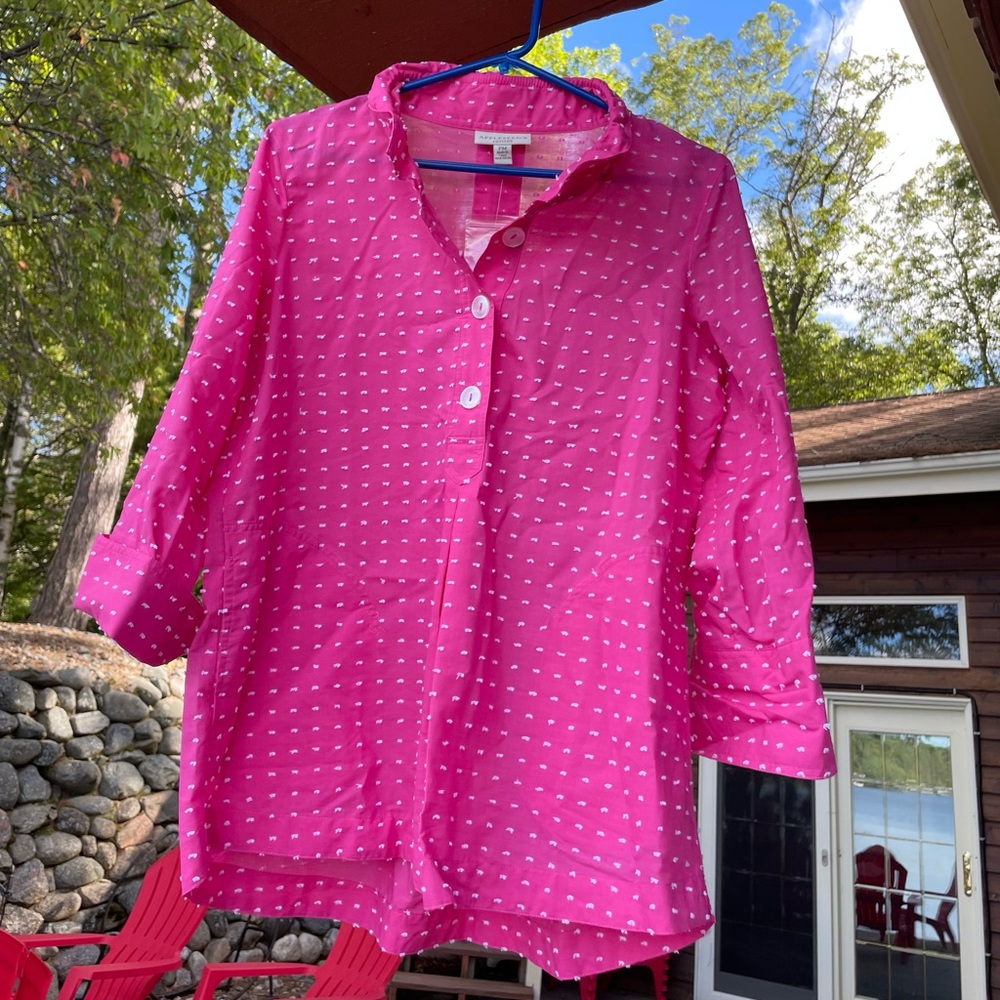 NEW! Appleseed’s Petites PM lightweight dress shirt